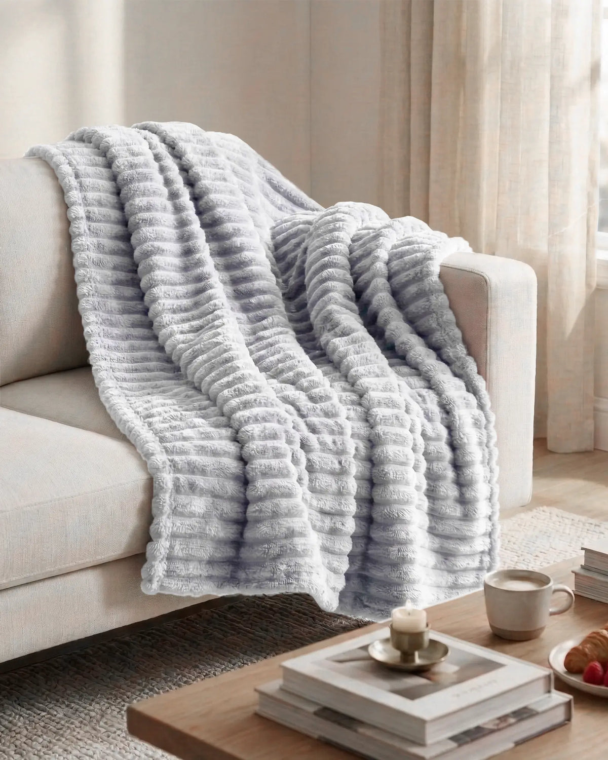 Softnook Fleece Blanket - Light Grey