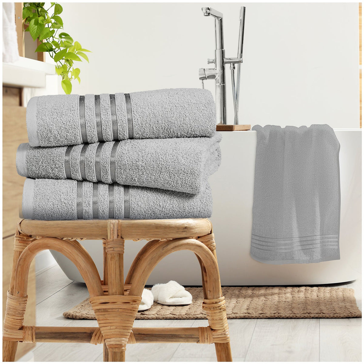 Silver stripe bath sheet